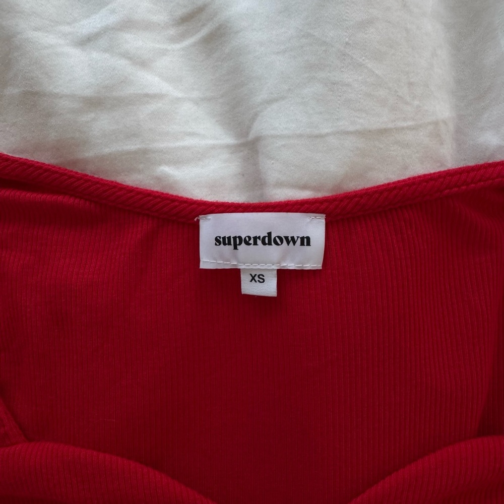 Superdown Red Top - Picture 5 of 5